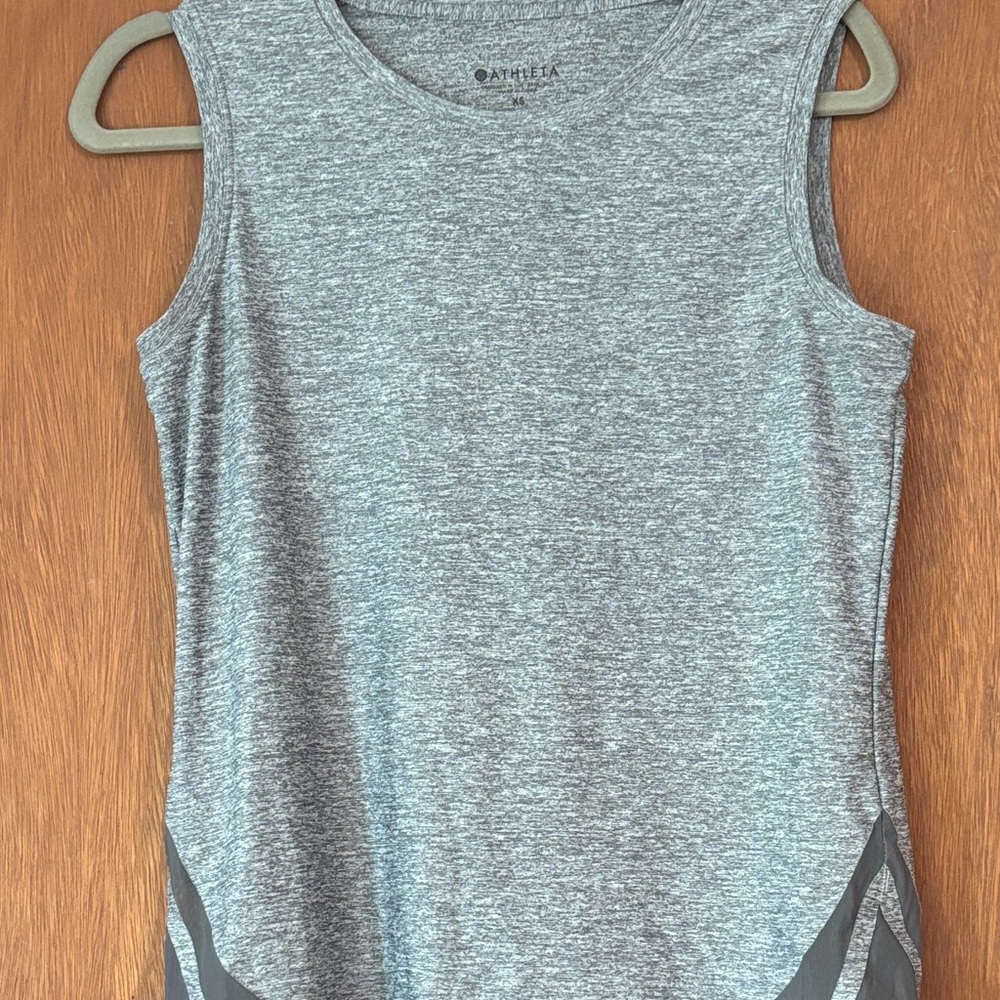 Athleta Heather Gray Sleeveless Performance Tank